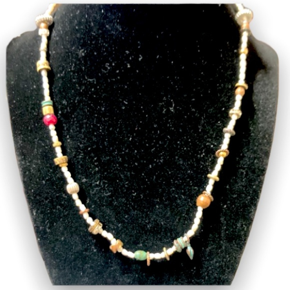 Native beaded necklace